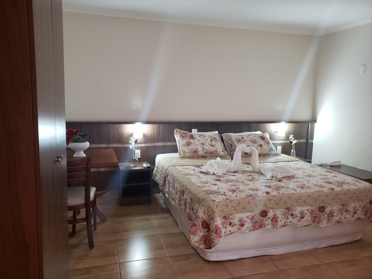 Grand Enio Hotel E Cantina Варжиня Екстериор снимка